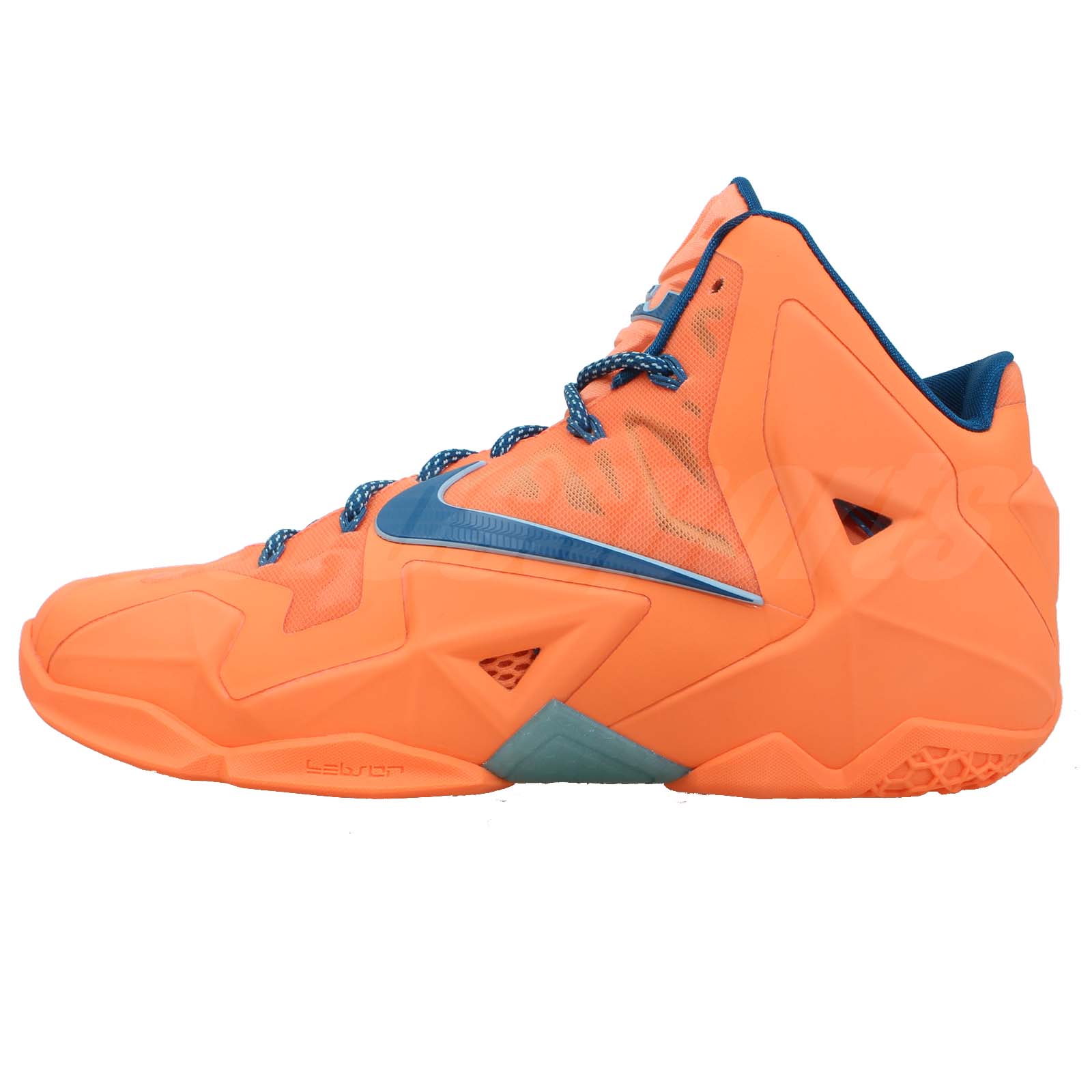 king basketball shoes nike lebron xi xdr 11 hardwood classic king 2014 king basketball shoes nike lebron xi xdr 11 hardwood classic king 2014
