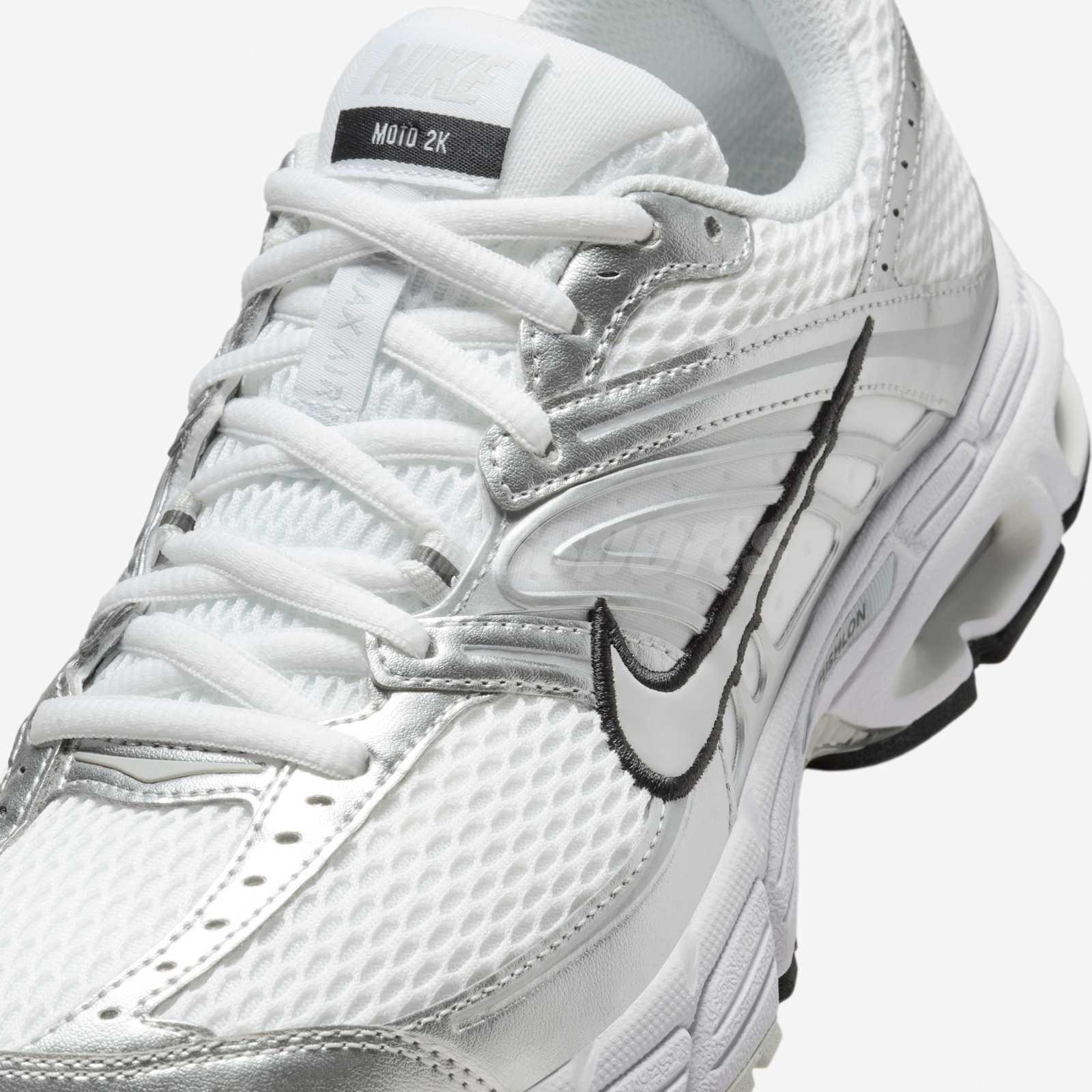 Nike Wmns Air Max Moto 2K White Metallic Silver Women Unisex